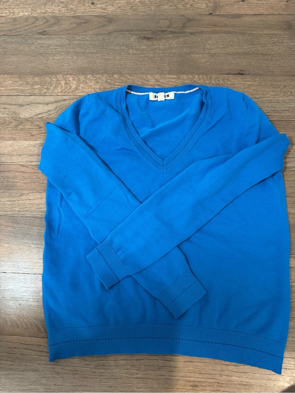 Boden Women’s V-neck Sweater